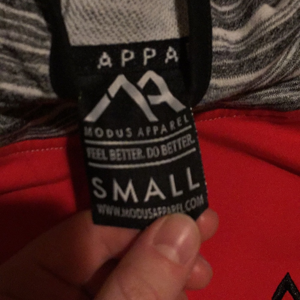 Modus Apparel zip up - Picture 3 of 3